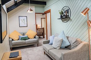 The Loft - 1 Bedroom Apartment