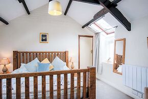 The Loft - 1 Bedroom Apartment