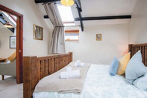 The Loft - 1 Bedroom Apartment