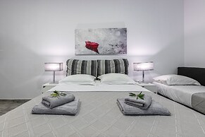 Comfort Stay Athens Airport Hotel - FREE shuttle from and to the airpo