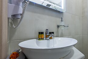 Comfort Stay Athens Airport Hotel - FREE shuttle from and to the airpo