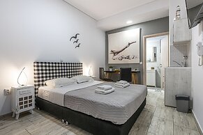 Comfort Stay Athens Airport Hotel - FREE shuttle from and to the airpo