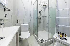 Comfort Stay Athens Airport Hotel - FREE shuttle from and to the airpo