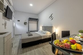 Comfort Stay Athens Airport Hotel - FREE shuttle from and to the airpo