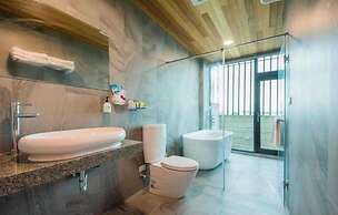 Milk Homestay
