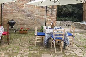 Villa e Fattoria di Radi