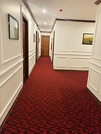 Paragon Noi Bai Hotel and Pool