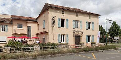 Le Relais De La Tour