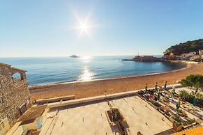 Apartments LIDO Petrovac