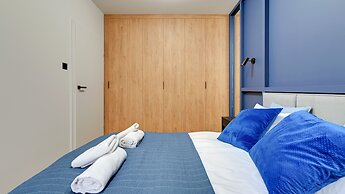 Dom & House - Apartments River Front