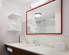 Hampton Inn & Suites Charlotte Steele Creek