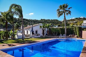 1145 Cortijo la Perla