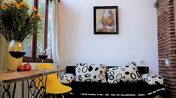 Saperavi Apartment