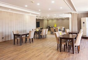 Marina Park Hotel