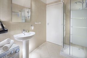 Studioflat University