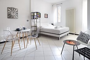 Studioflat University