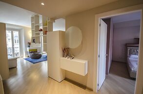 Luxury 65mq Under the 2 Towers