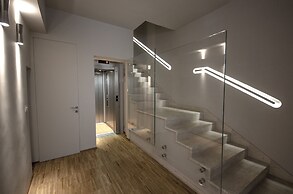 Luxury 65mq Under the 2 Towers