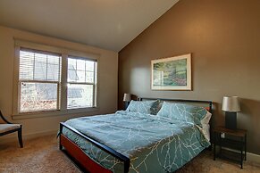 Wild Meadow 30 Day Minimum 4 Bedroom Home by RedAwning