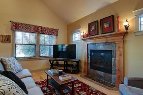 Wild Meadow 30 Day Minimum 4 Bedroom Home by RedAwning