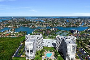 South Seas 3, 402 Marco Island Vacation Rental 2 Bedroom Condo by Reda