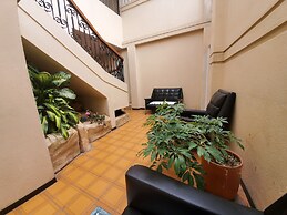 Mariscal Inn & Suites