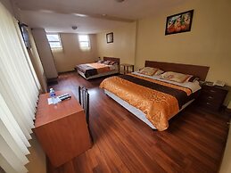 Mariscal Inn & Suites