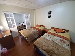 Mariscal Inn & Suites