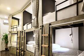 Red Door Heritage Hotel