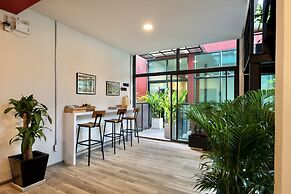 Red Door Heritage Hotel