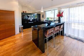 Skyview Penthouse - New Town