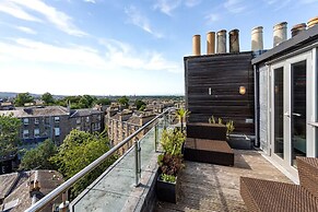 Skyview Penthouse - New Town