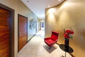 Skyview Penthouse - New Town