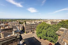 Skyview Penthouse - New Town