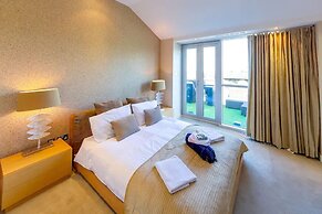 Skyview Penthouse - New Town