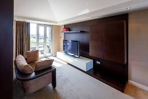 Skyview Penthouse - New Town