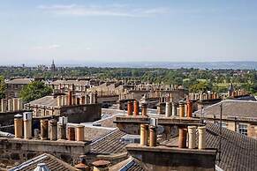 Skyview Penthouse - New Town