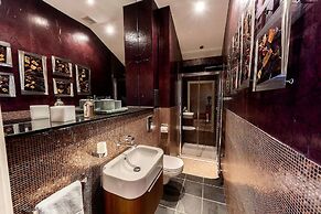 Skyview Penthouse - New Town