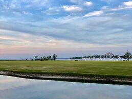 Bayou Village 618g S