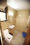 ADB Rooms Hotel Noratan Palace