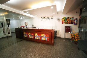 ADB Rooms Hotel Noratan Palace