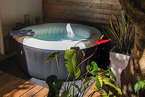 Le Jardin De Ravintsara - Adults Only