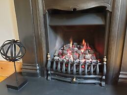 Cosy Flat With Garden View