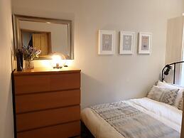 Cosy Flat With Garden View