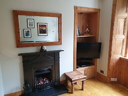 Cosy Flat With Garden View