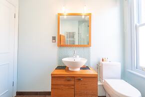 Picturesque Parsons Green