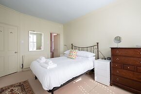 Picturesque Parsons Green