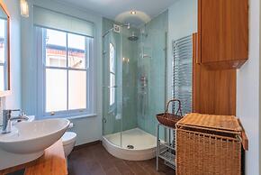 Picturesque Parsons Green