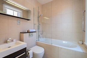 Picturesque Parsons Green