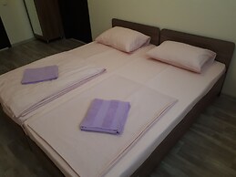 Gostevoj dom Domashnij